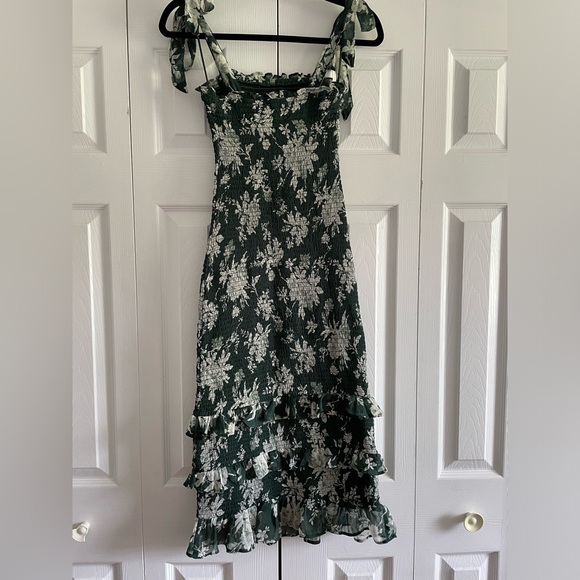 Abercrombie tie-strap smocked midi dress - Picture 6 of 7